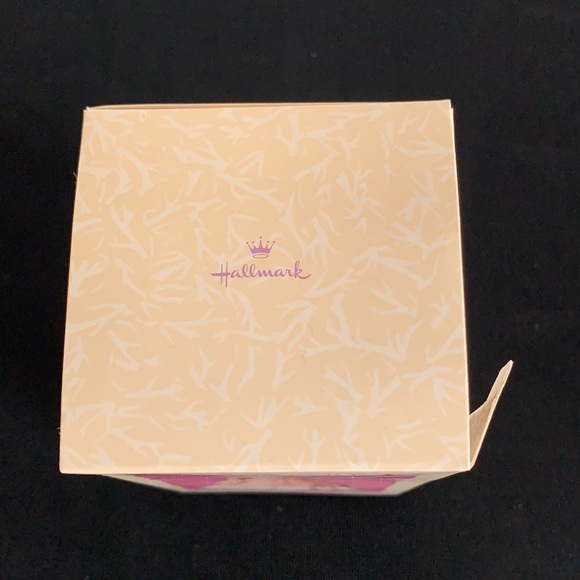 1997 Hallmark Springtime Barbie Ornament - Picture 13 of 15